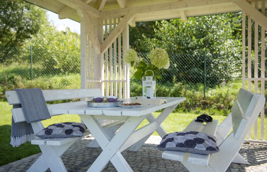 Apartamenty U Harrego I Przy Stawie Spa Z Klimatyzacja, Balia, Sauna, Ogrodem I Parkingiem 쿠도바-즈루이 외부 사진